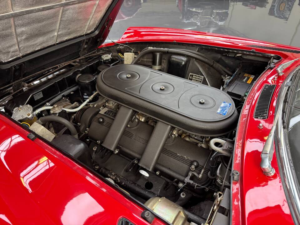 Bild 13/32 von Ferrari 365 GT 2+2 (1969)