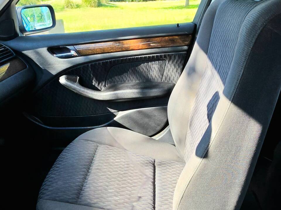 Bild 5/10 von BMW 318i (1998)