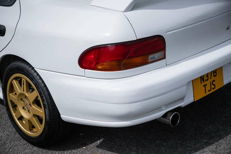 Image 21/30 of Subaru Impreza "555" (1996)