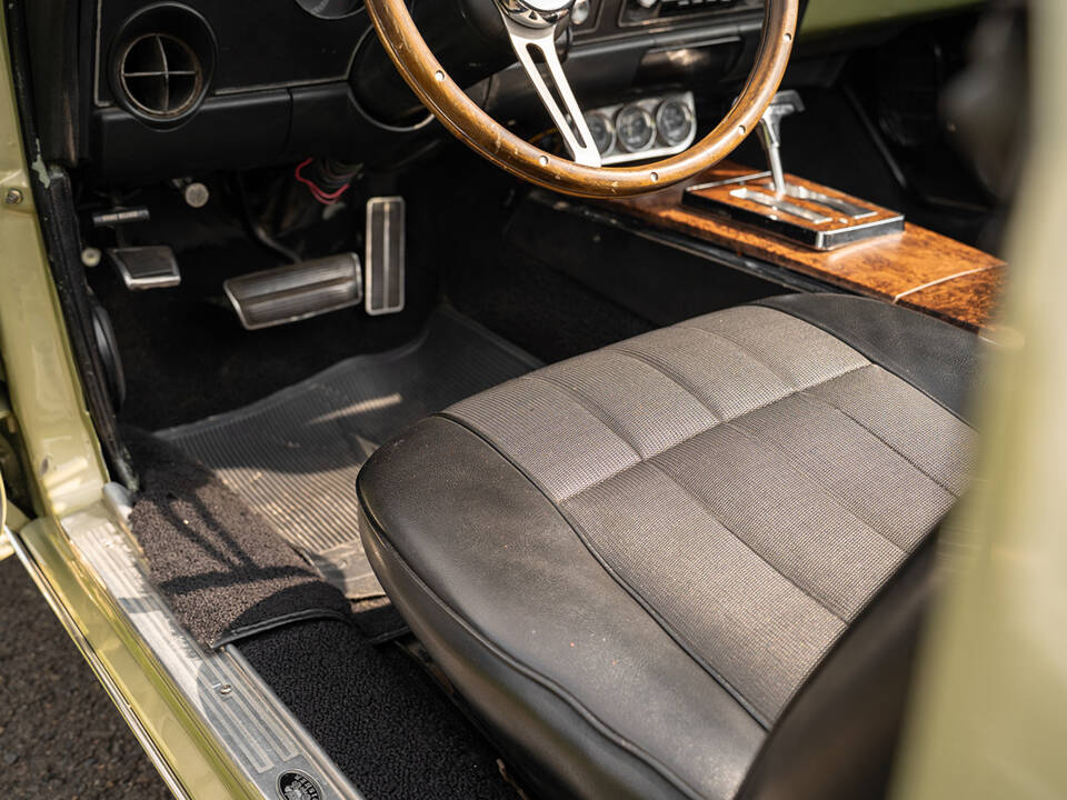 Afbeelding 28/49 van Pontiac Firebird 400 Convertible (1968)