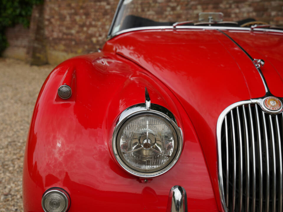 Image 49/50 of Jaguar XK 150 DHC (1960)