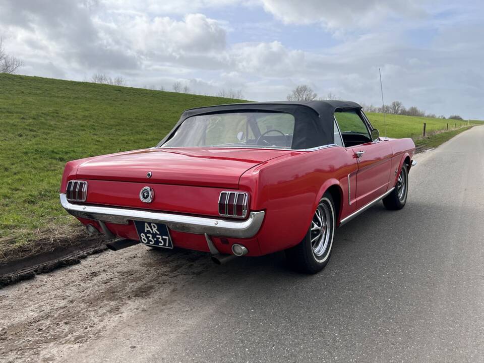 Bild 6/8 von Ford Mustang GT (1965)
