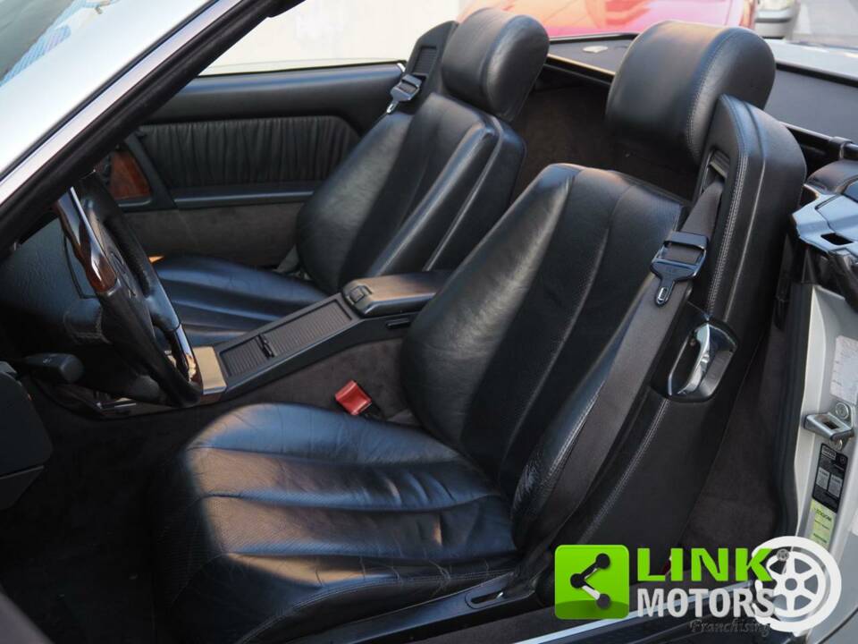 Imagen 5/10 de Mercedes-Benz 300 SL-24 (1993)