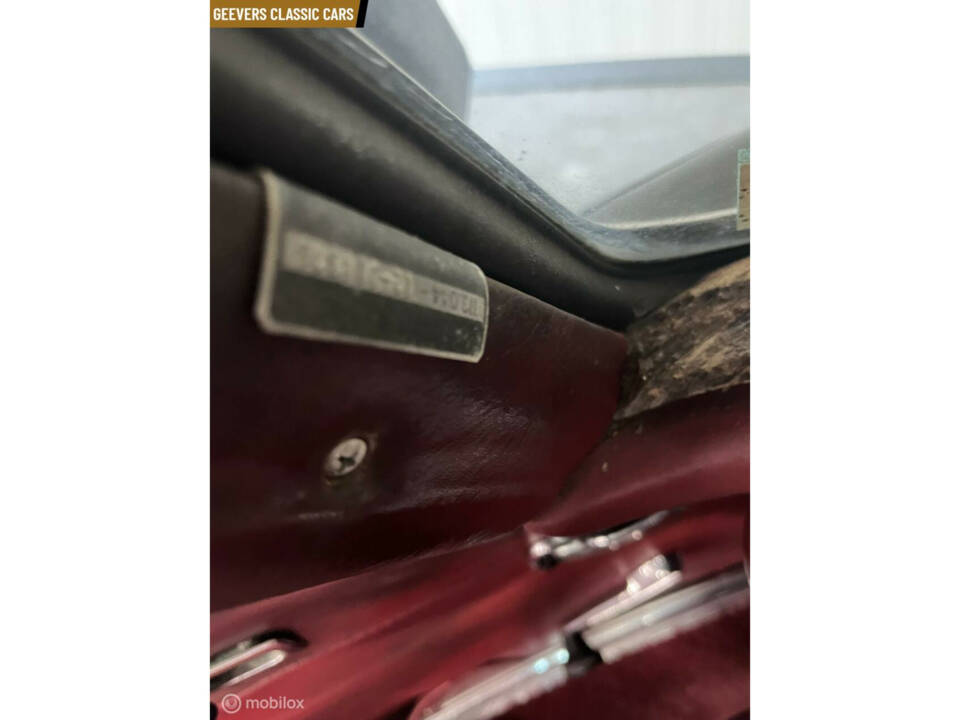 Image 10/40 de Mercedes-Benz 280 SL (1970)