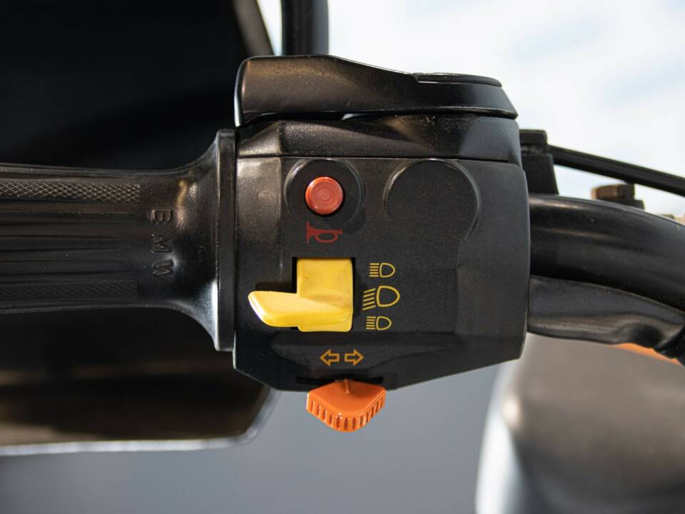 Image 46/50 of BMW R 65 GS (1989)