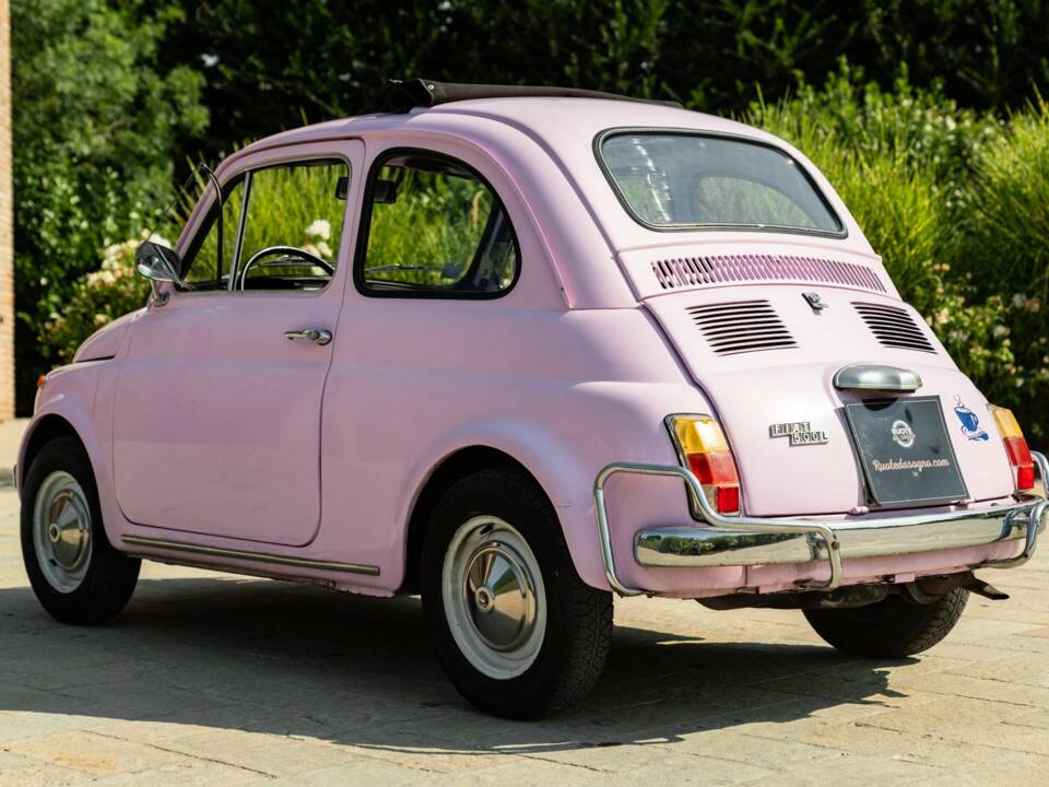 Image 7/46 of FIAT 500 L (1971)