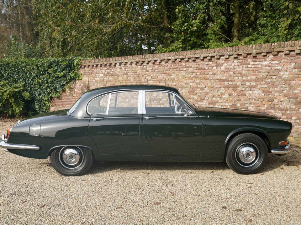 Image 39/50 of Daimler Sovereign 420 (1968)