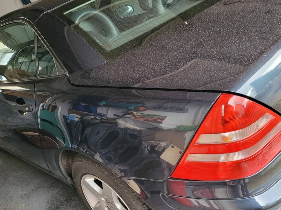 Imagen 4/6 de Mercedes-Benz SLK 200 (1998)