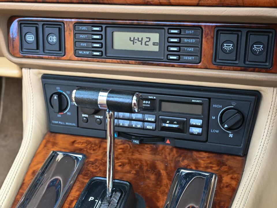 Bild 49/50 von Jaguar XJS 5.3 V12 (1994)