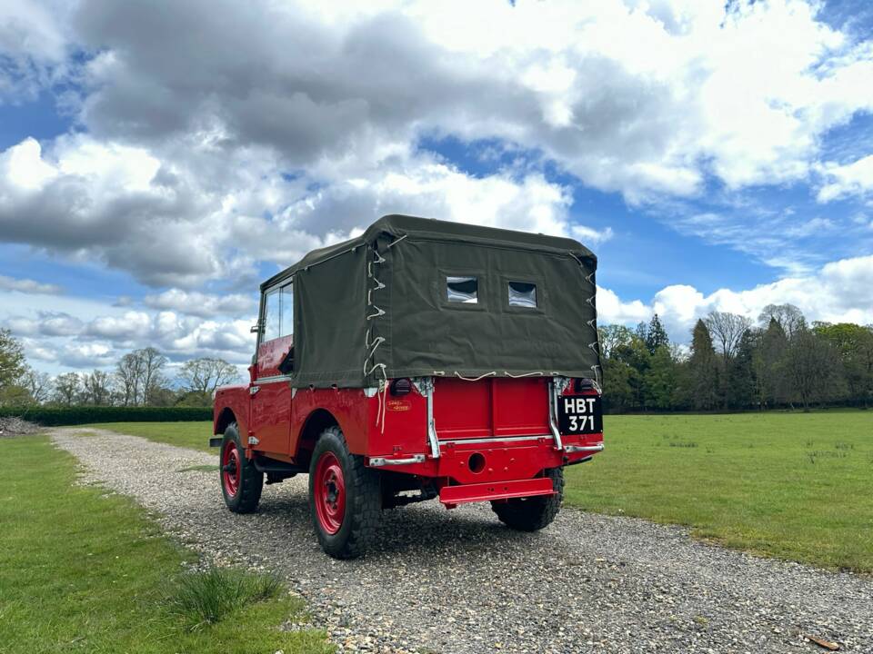 Image 16/41 of Land Rover 80 (1949)