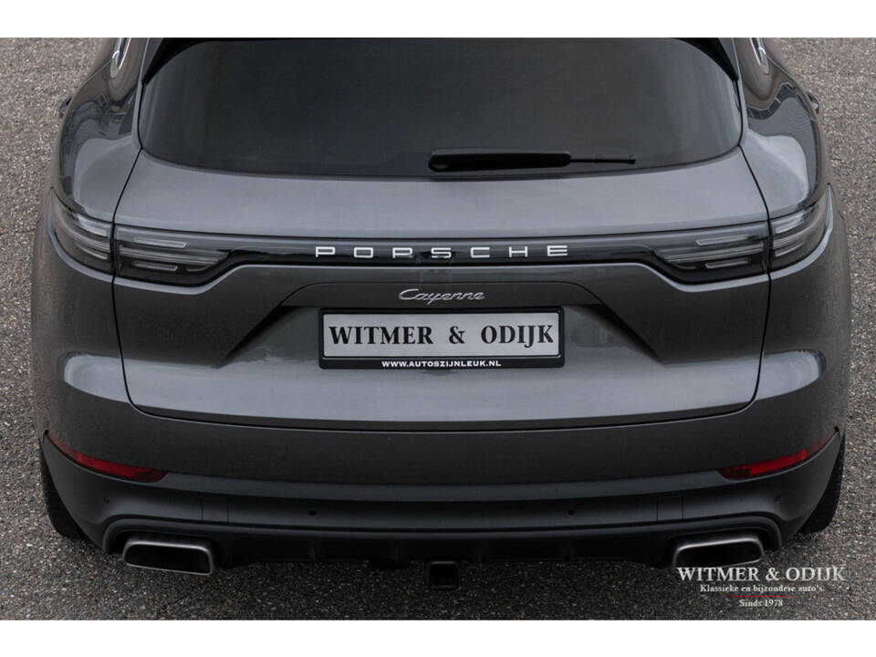 Image 27/38 of Porsche Cayenne (2019)