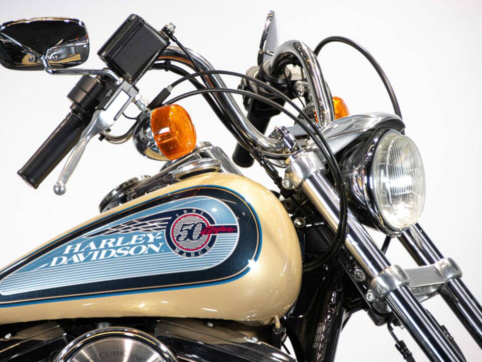 Immagine 10/50 di Harley-Davidson FXDB Dyna Glide Daytona (1992)
