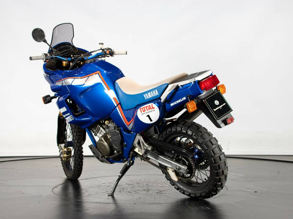 Bild 3/50 von Yamaha XTZ 750 Super Ténéré (1993)