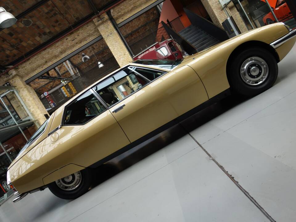 Image 8/32 de Citroën SM injection (1973)