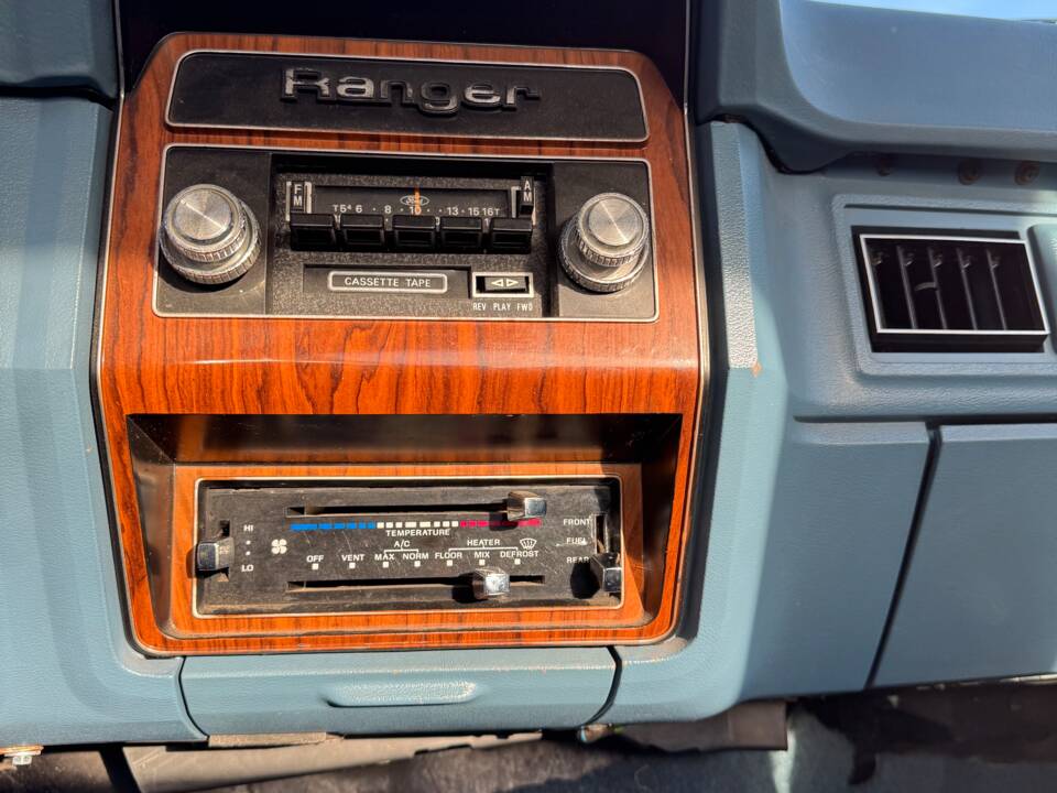 Imagen 7/35 de Ford F-250 (1981)