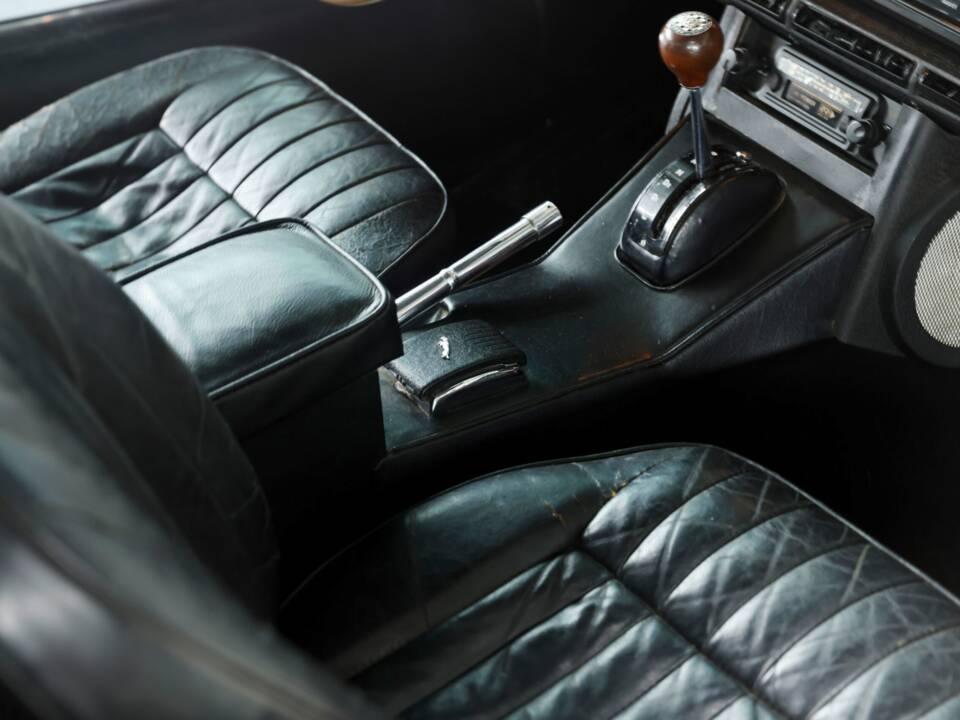 Bild 23/44 von Jaguar E-Type (2+2) (1969)