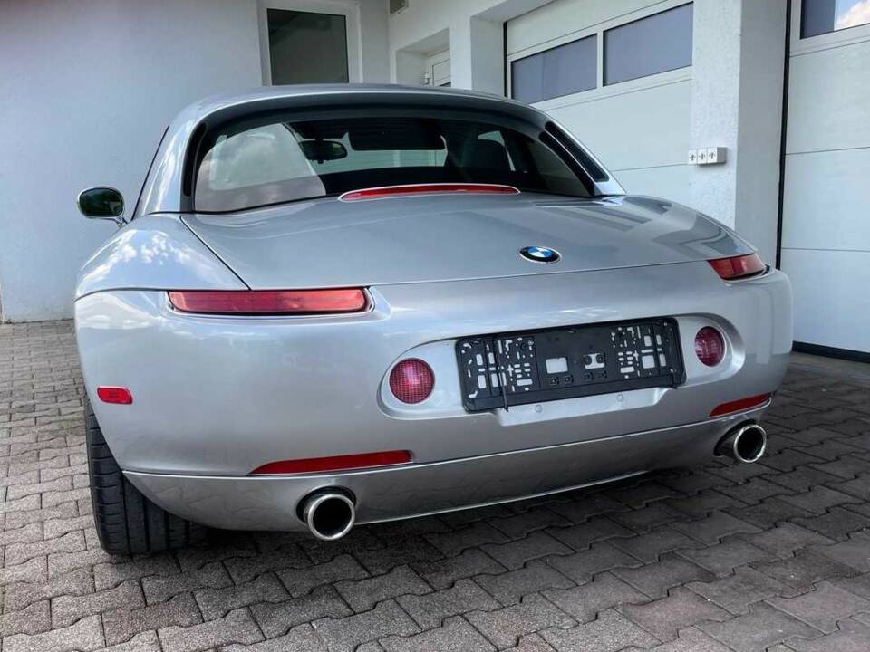 Image 10/36 of BMW Z8 (2002)