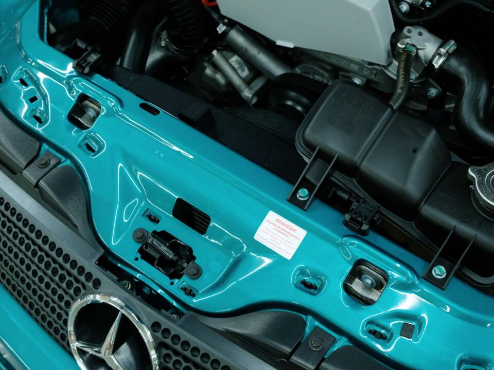 Immagine 18/50 di Mercedes-Benz SLK 230 Kompressor (1998)
