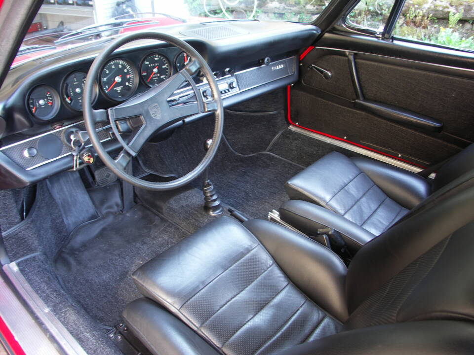 Image 8/38 of Porsche 911 2.2 E (1971)