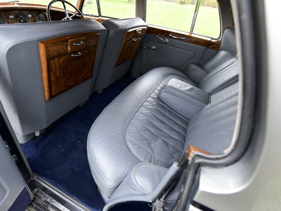 Afbeelding 48/50 van Rolls-Royce Silver Cloud I (1958)