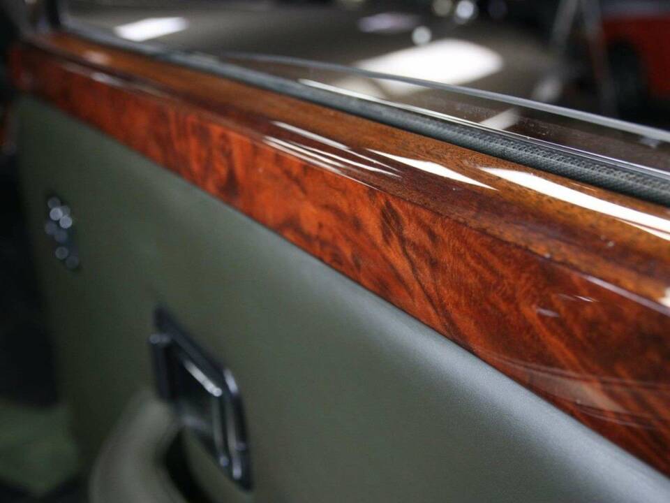 Image 18/50 de Bristol 411 Mk. I (1970)