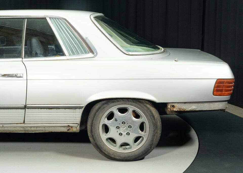 Image 7/8 de Mercedes-Benz 280 SLC (1978)