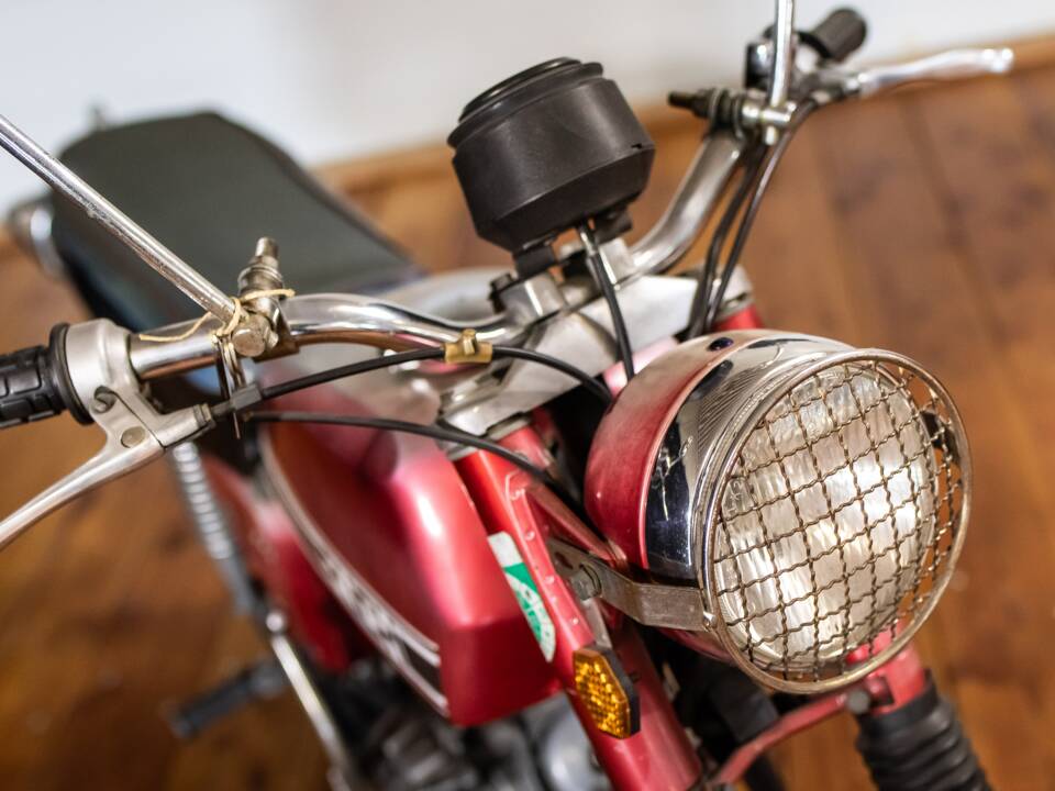 Image 4/11 de Puch M 50 SG (1974)