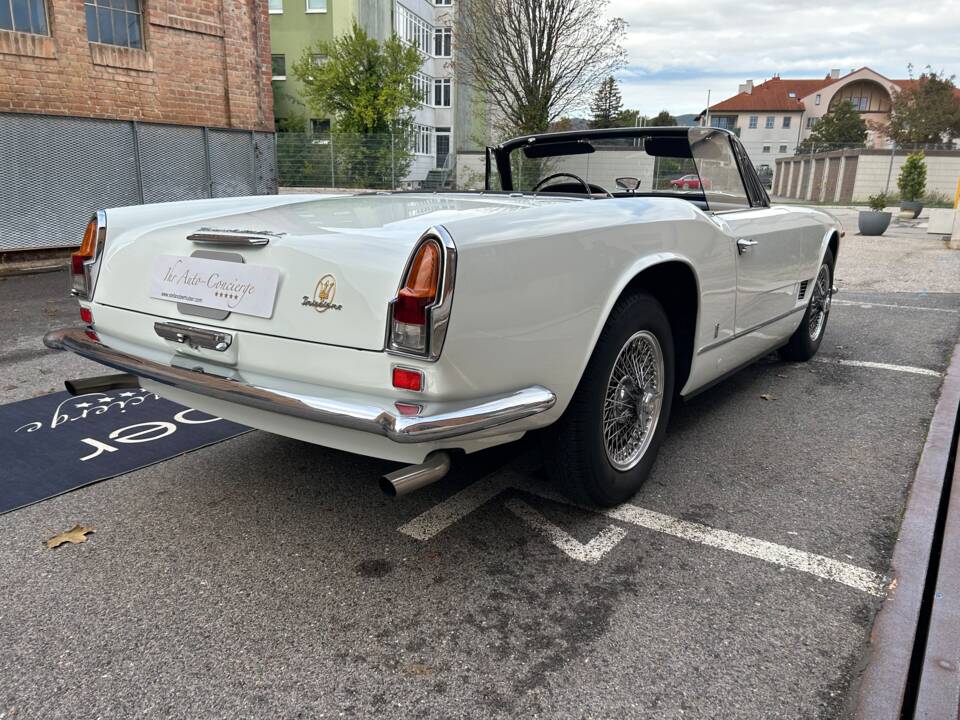 Image 6/34 de Maserati 3500 GTI Vignale (1963)