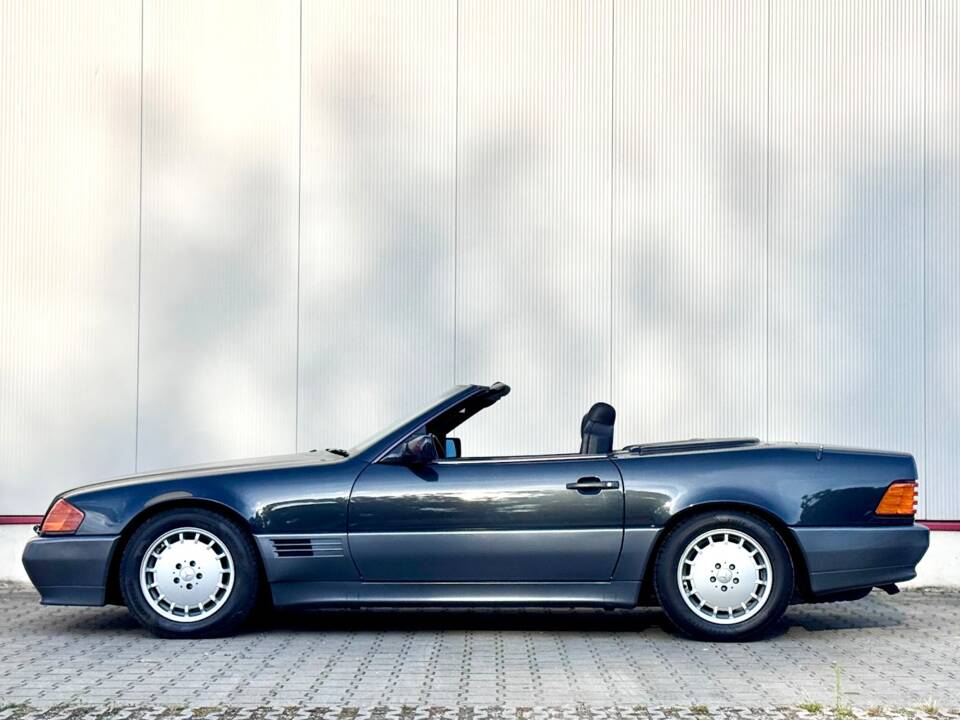 Imagen 1/36 de Mercedes-Benz 300 SL-24 (1992)