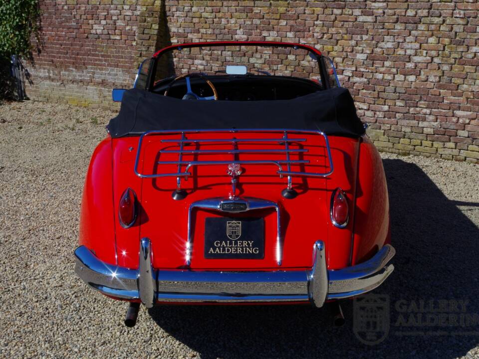 Image 12/50 of Jaguar XK 150 DHC (1960)