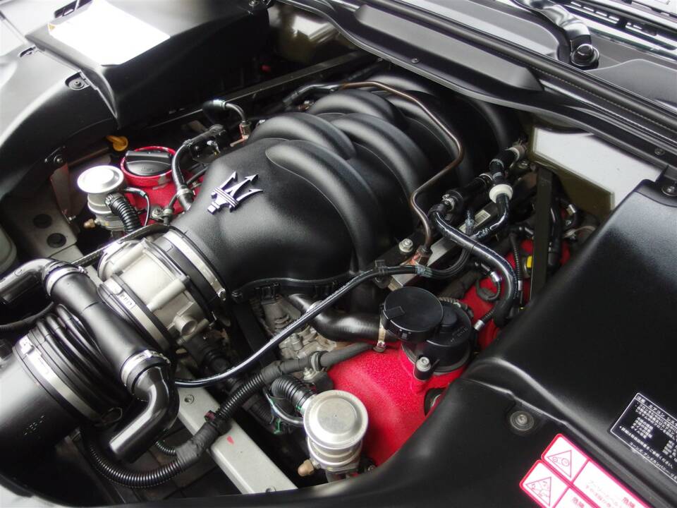 Immagine 69/93 di Maserati GranCabrio 4.7 (2010)