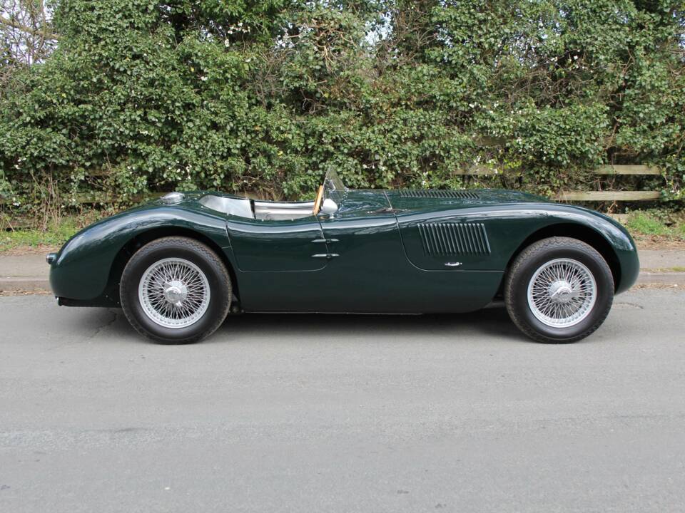 Image 7/18 de Jaguar C-Type (1900)