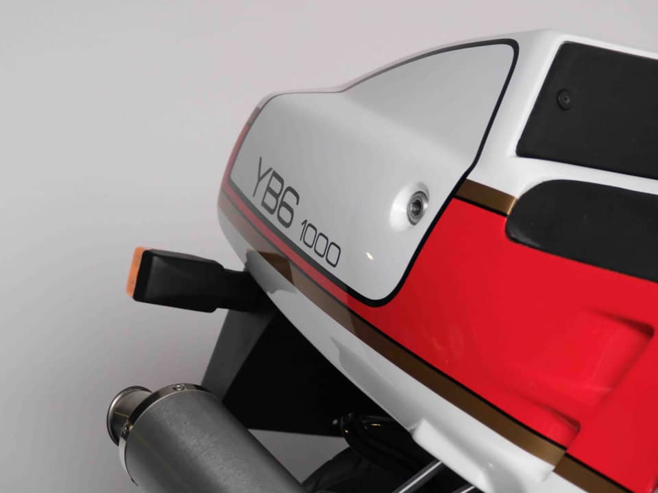 Image 30/95 of Bimota YB6 (1990)