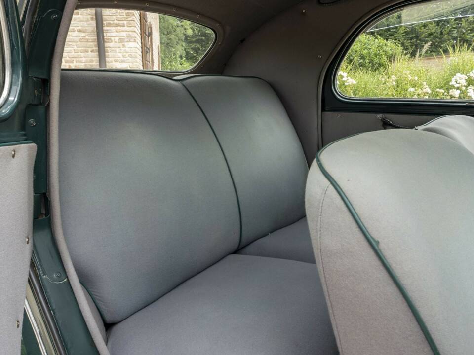 Image 49/50 of Lancia Ardea (1949)