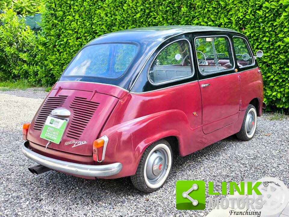 Image 3/10 of FIAT 600 D Multipla (1967)