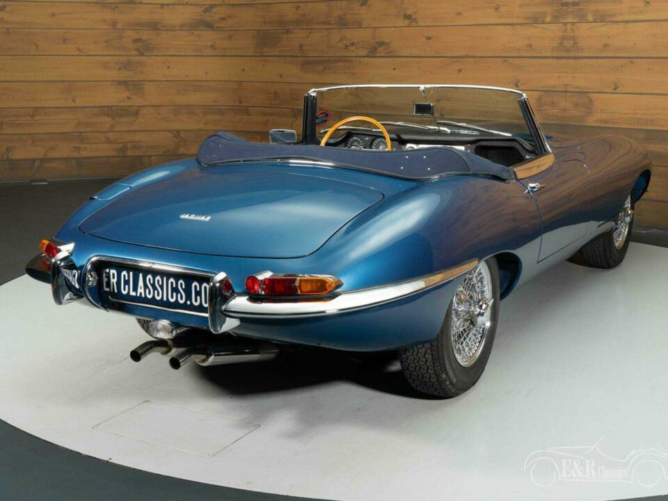 Afbeelding 13/19 van Jaguar E-Type 3.8 (1961)