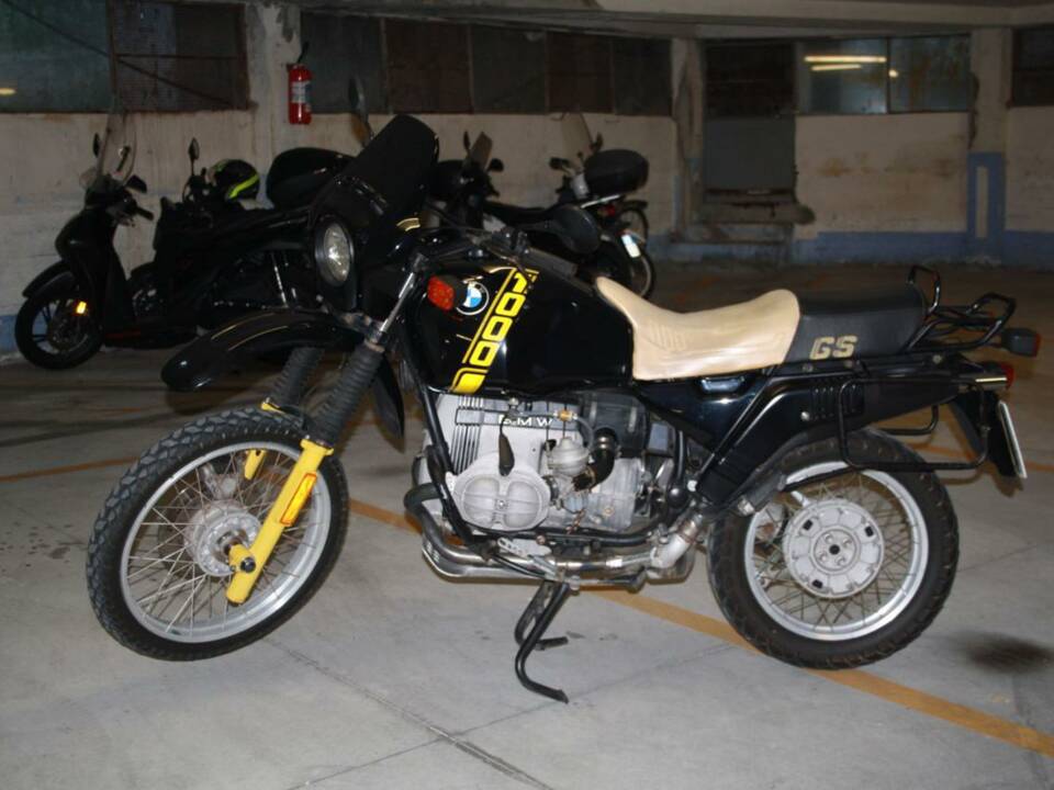 Image 2/12 de BMW DUMMY (1990)