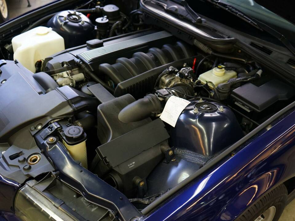 Image 32/33 of BMW 323ti Compact (1999)