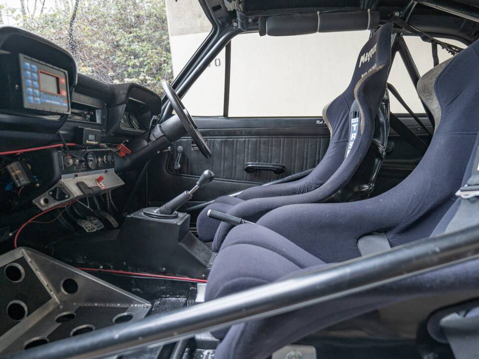 Bild 49/50 von Ford Escort RS 1800 (1975)