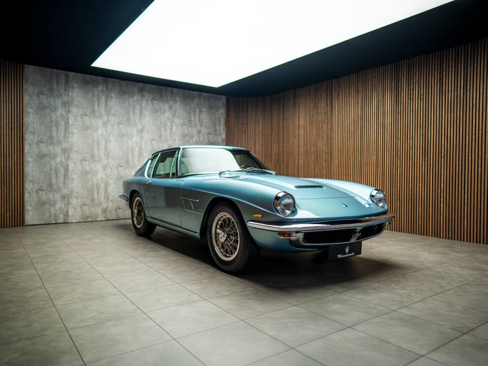 Image 11/97 of Maserati Mistral 3700 (1965)