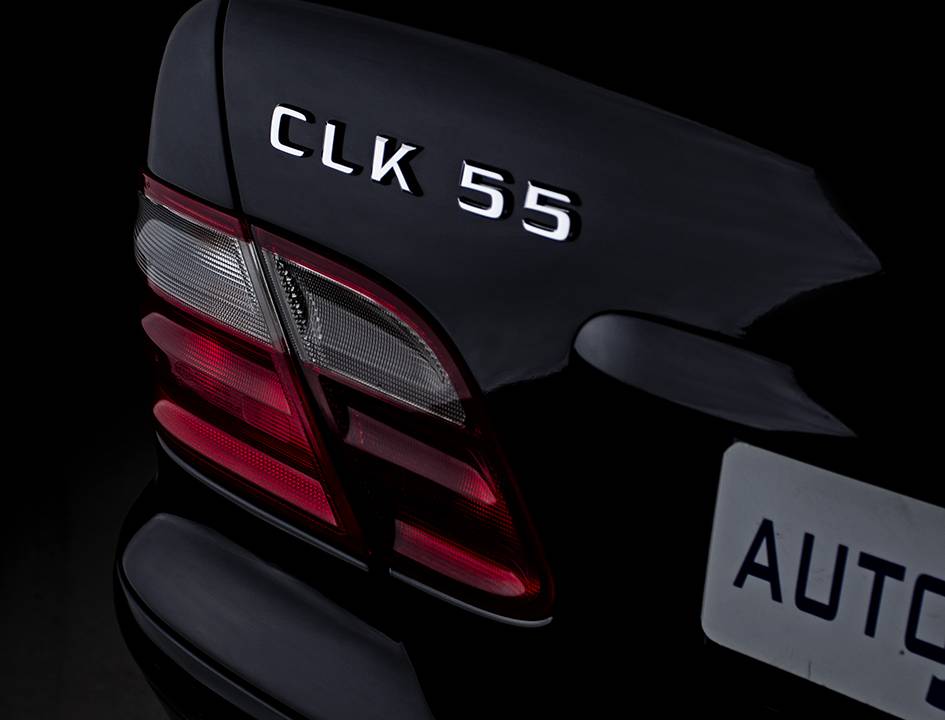 Image 31/38 de Mercedes-Benz CLK 55 AMG (2000)