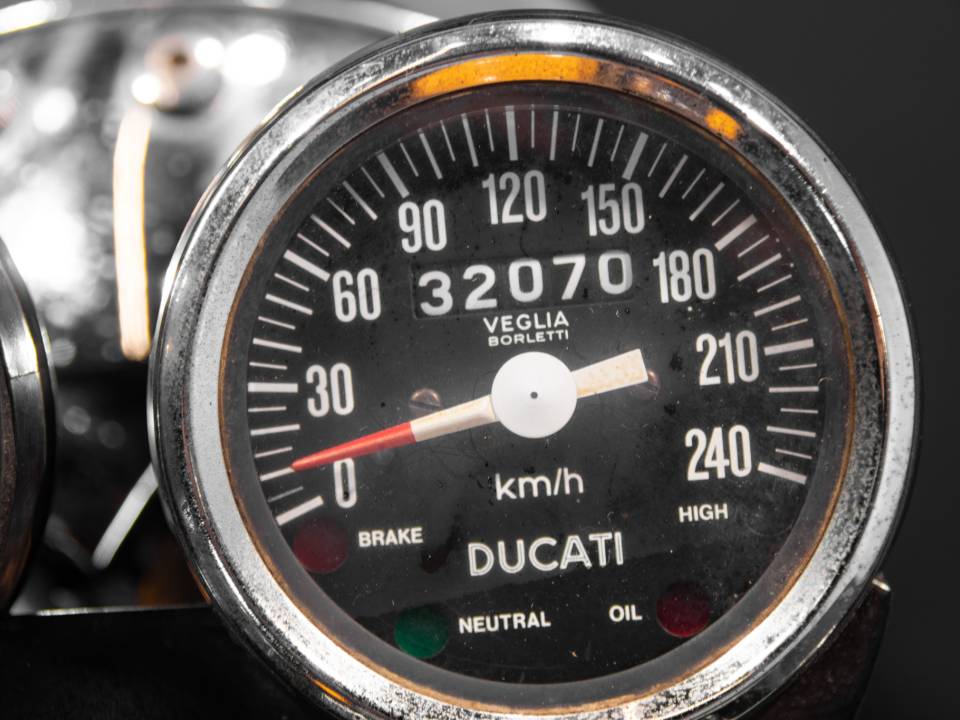 Afbeelding 47/50 van Ducati DUMMY (1974)
