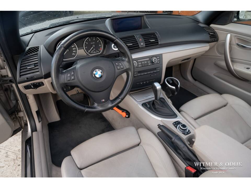 Image 5/33 de BMW 118i (2010)