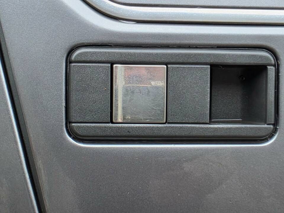 Bild 26/38 von Alfa Romeo 90 2.0 V6 Super (1985)