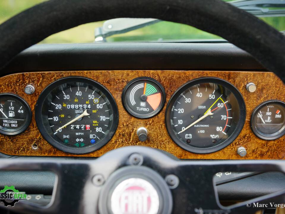 Image 6/42 of FIAT Spider 2000 (1981)