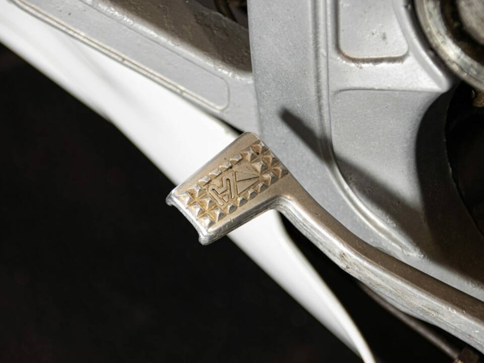 Bild 43/50 von Aprilia DUMMY (1987)