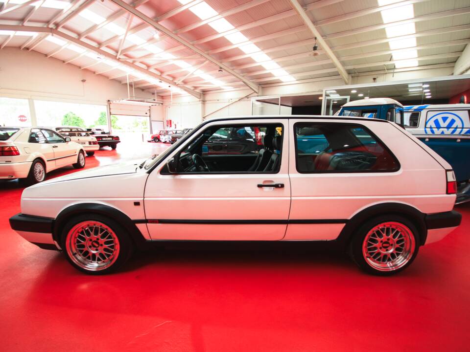 Bild 3/32 von Volkswagen Golf Mk II GTi G60 1.8 (1991)
