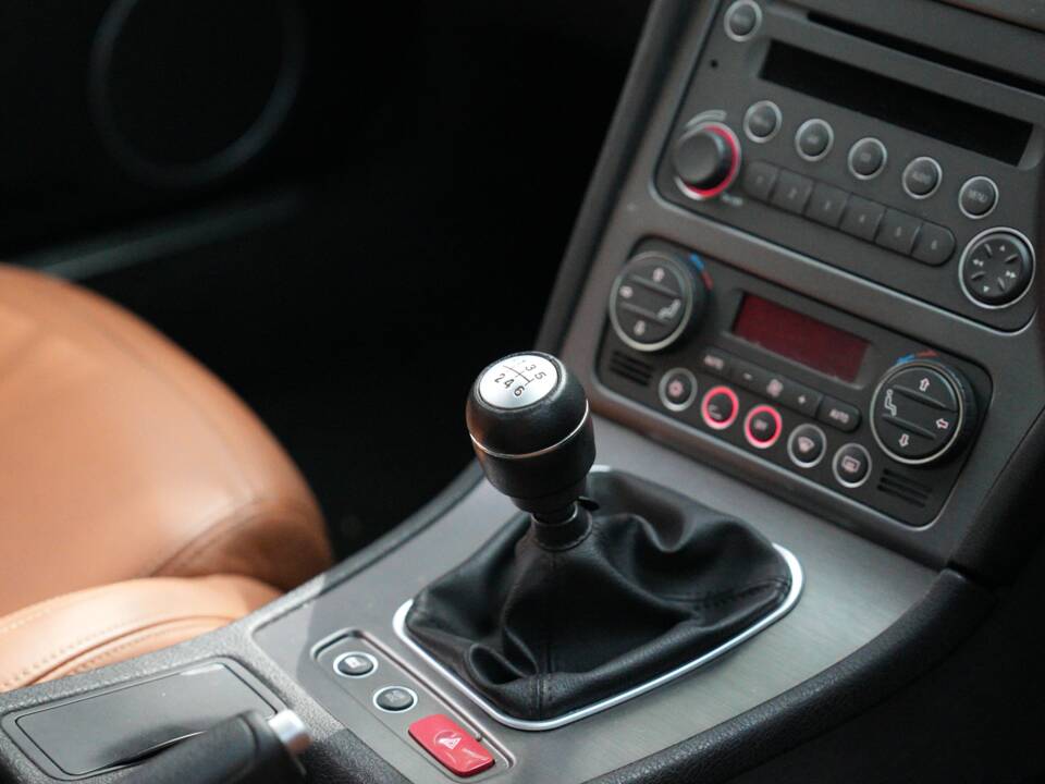 Bild 43/50 von Alfa Romeo Spider 3.2 V6 (2008)