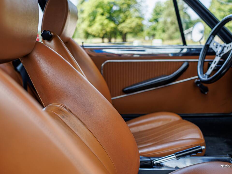 Image 28/45 de Alfa Romeo Junior Zagato GT 1300 (1971)