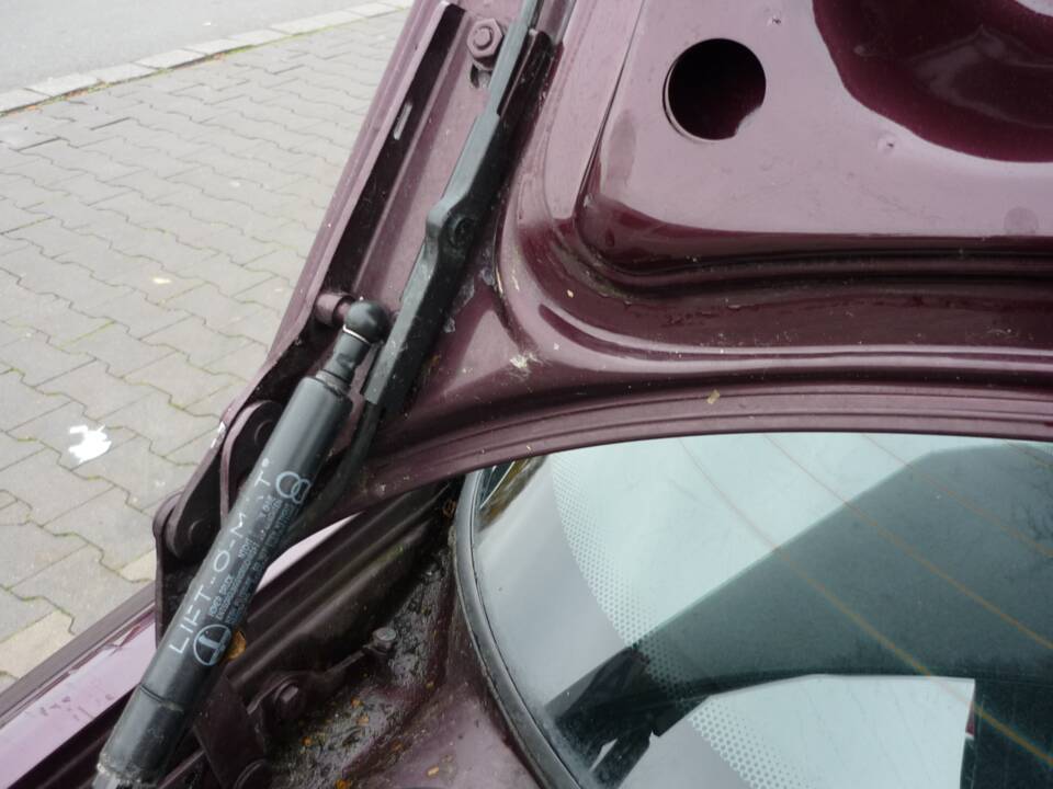 Afbeelding 13/23 van Audi 80 (1993)